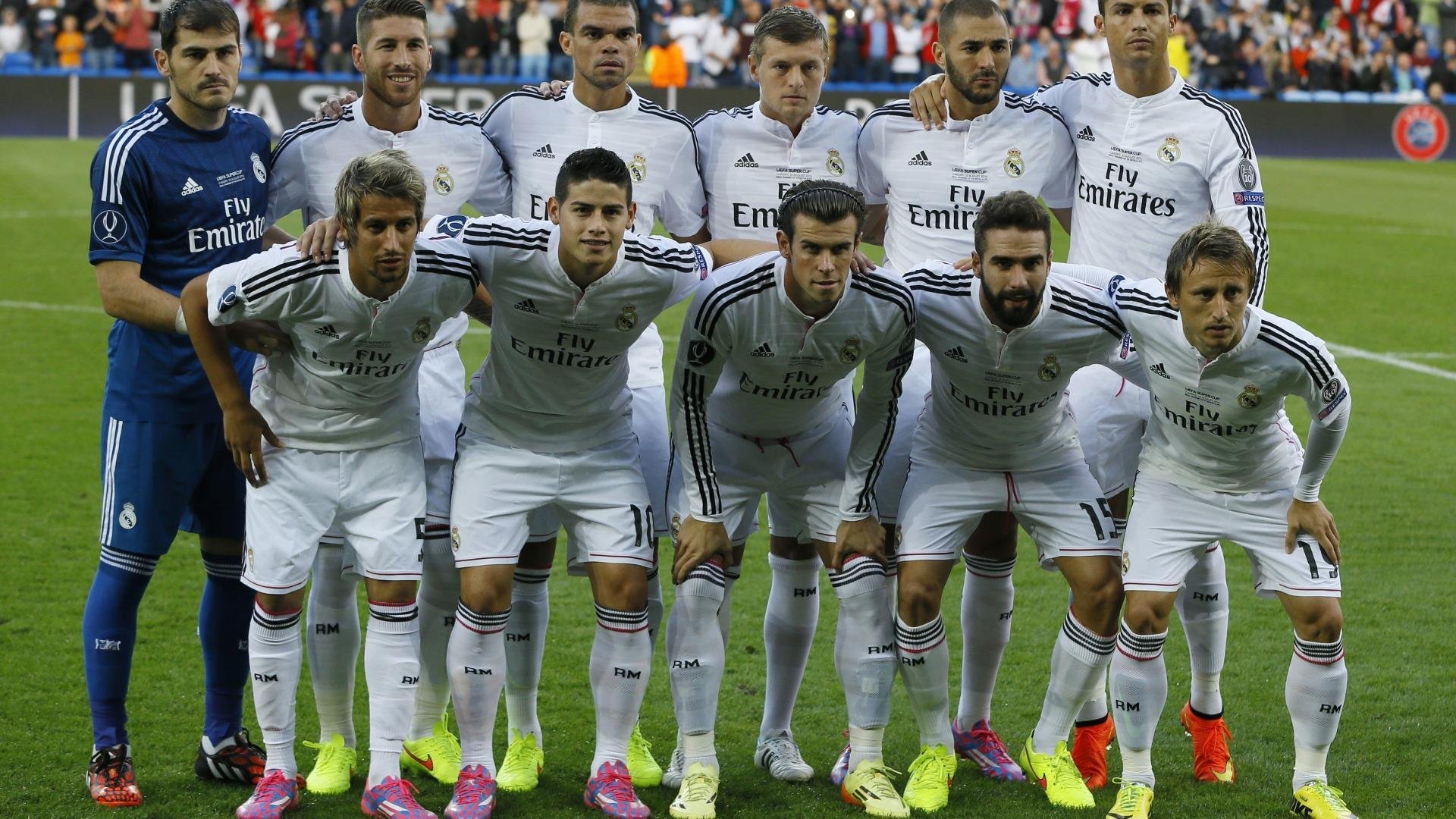 【队伍调整】赛季中期换人策略成胜负关键，啥时候换赛季