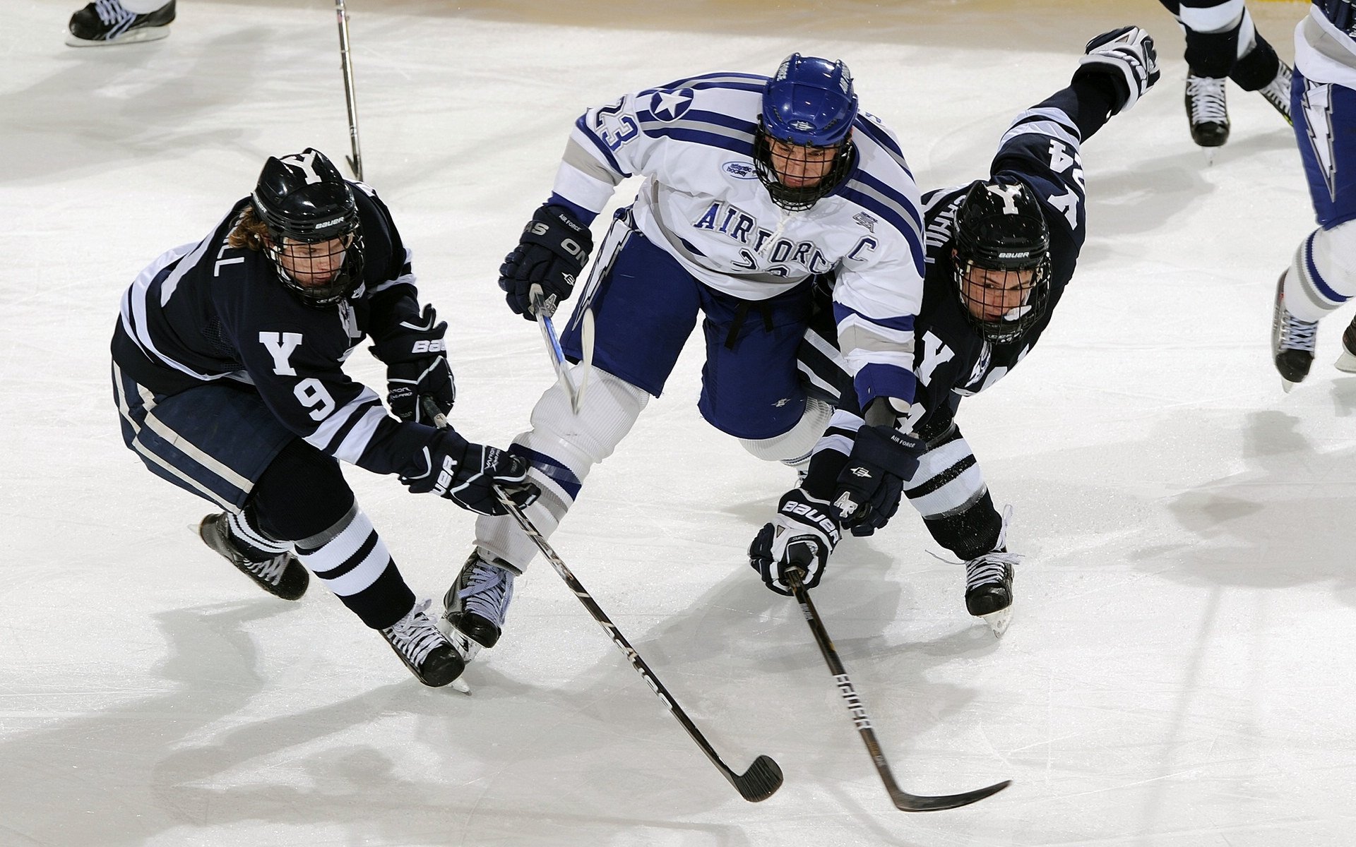 美洲杯滴水不漏的防守:坚不可摧的防线背后,美洲 杯